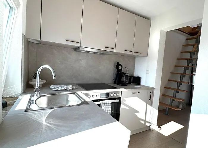 Maisonette Mit Whirlpool * Stuttgart